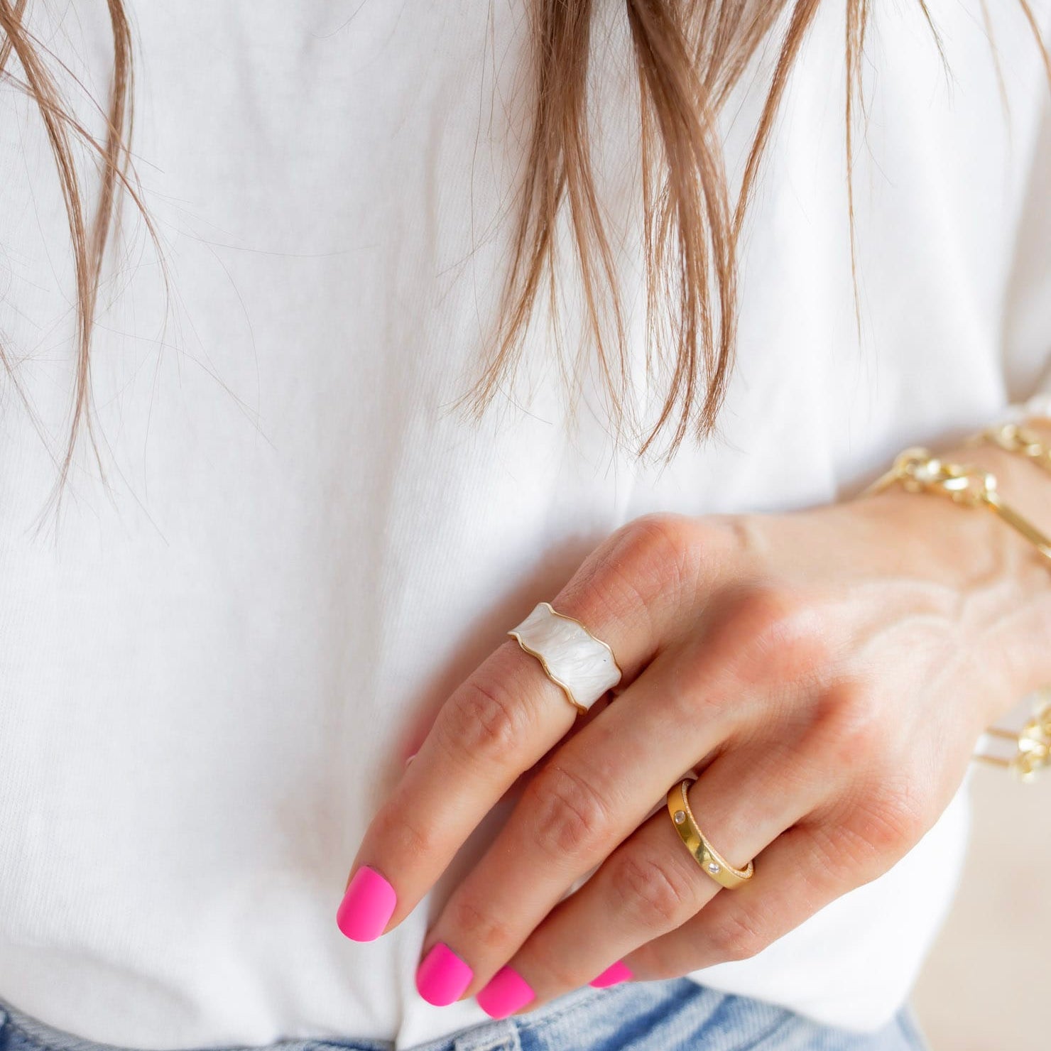 So Polished Enamel Vintage Band Ring