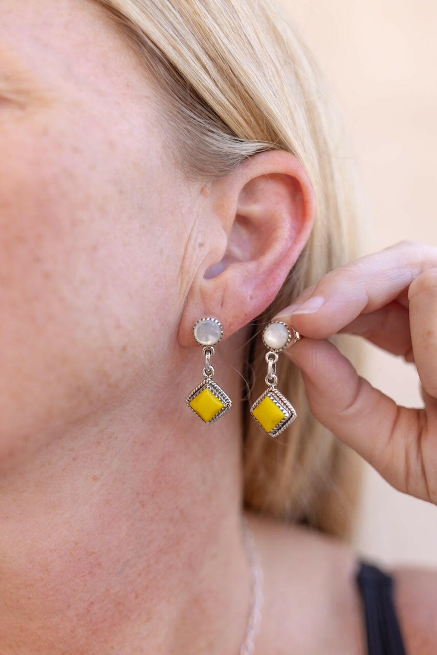 Yellow Rosarita & White Shell Earrings-Earrings-Krush Kandy, Women's Online Fashion Boutique Located in Phoenix, Arizona (Scottsdale Area)