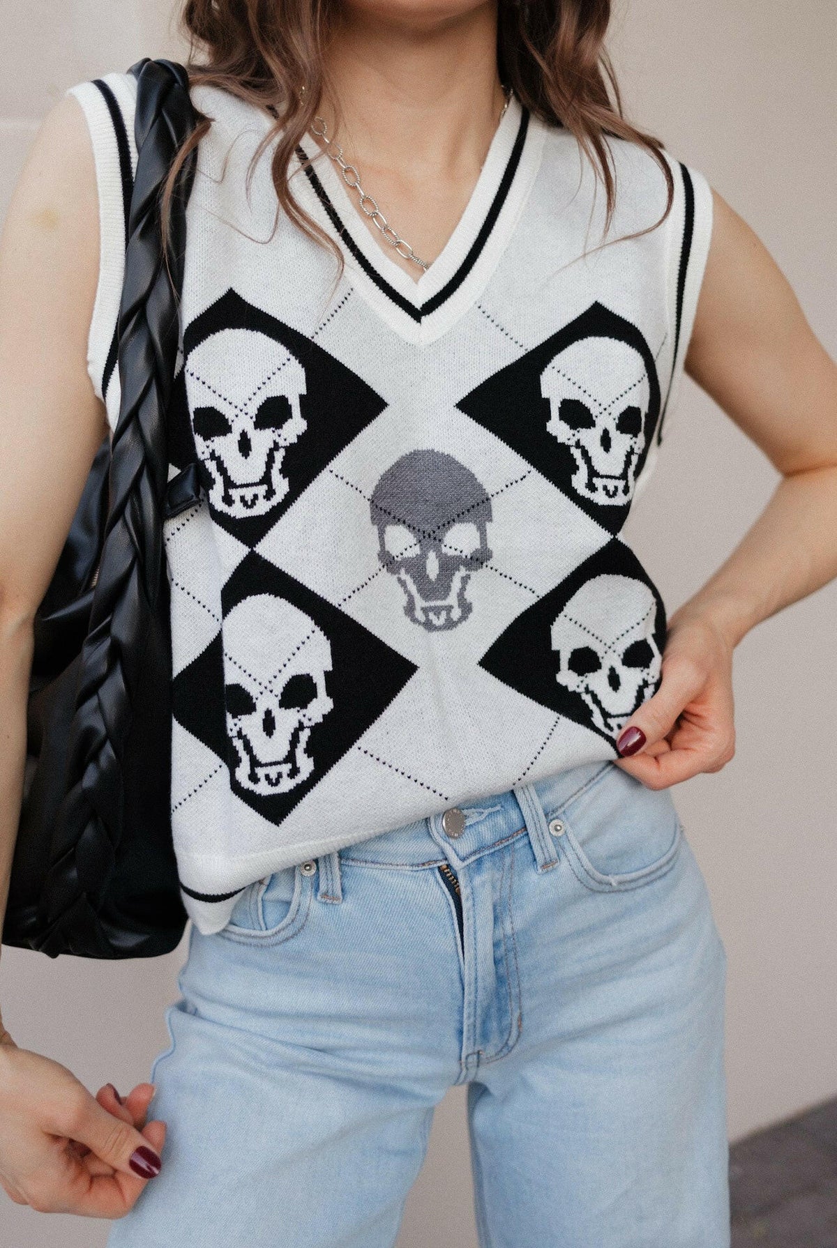 Skull Contrast V-Neck Sweater Vest-Tops-Krush Kandy, Women's Online Fashion Boutique Located in Phoenix, Arizona (Scottsdale Area)