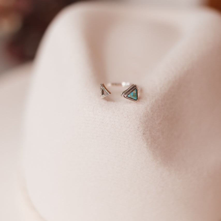 Double Arrow Floating Stone Ring-Ring Sizers-Krush Kandy, Women's Online Fashion Boutique Located in Phoenix, Arizona (Scottsdale Area)