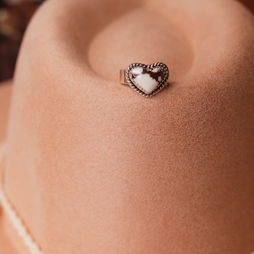 Solid Band Heart Single Stone Ring-Statement Rings-Krush Kandy, Women's Online Fashion Boutique Located in Phoenix, Arizona (Scottsdale Area)