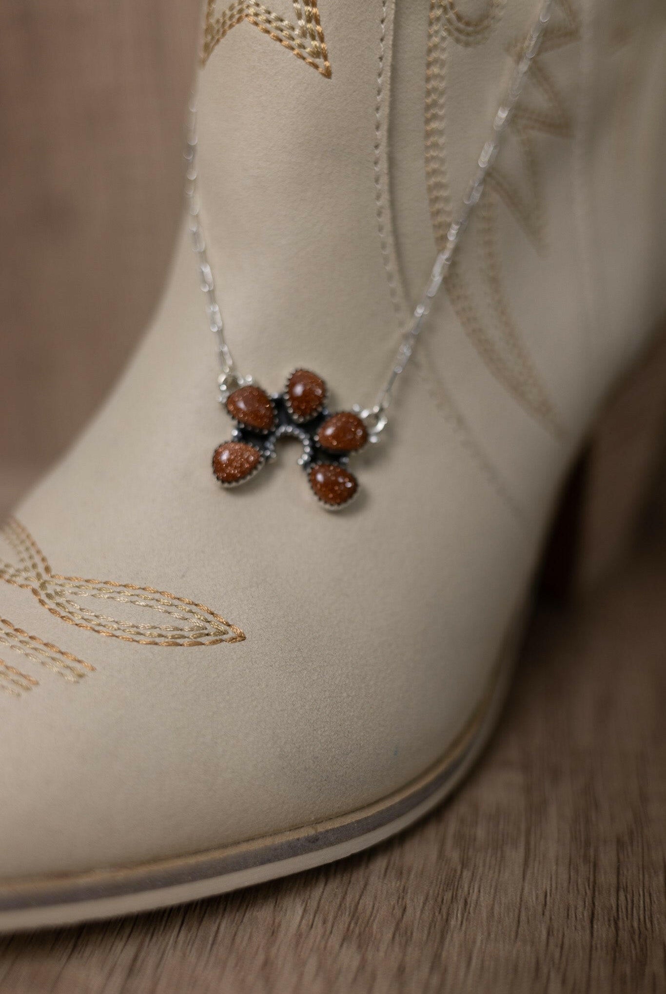 Little Horseshoe Stone Necklace-Chain Necklaces-Krush Kandy, Women's Online Fashion Boutique Located in Phoenix, Arizona (Scottsdale Area)
