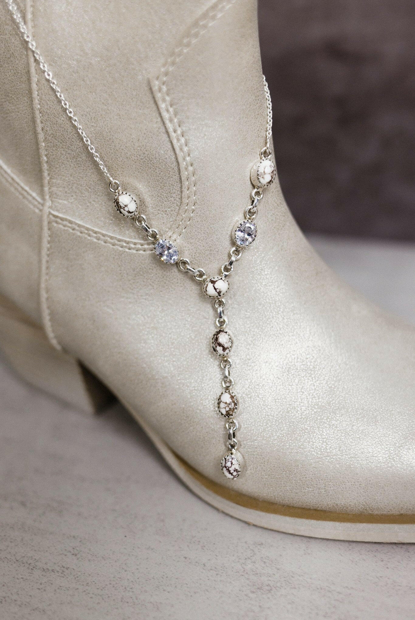 Krystal Krushed Stone Lariat Necklace-Chain Necklaces-Krush Kandy, Women's Online Fashion Boutique Located in Phoenix, Arizona (Scottsdale Area)