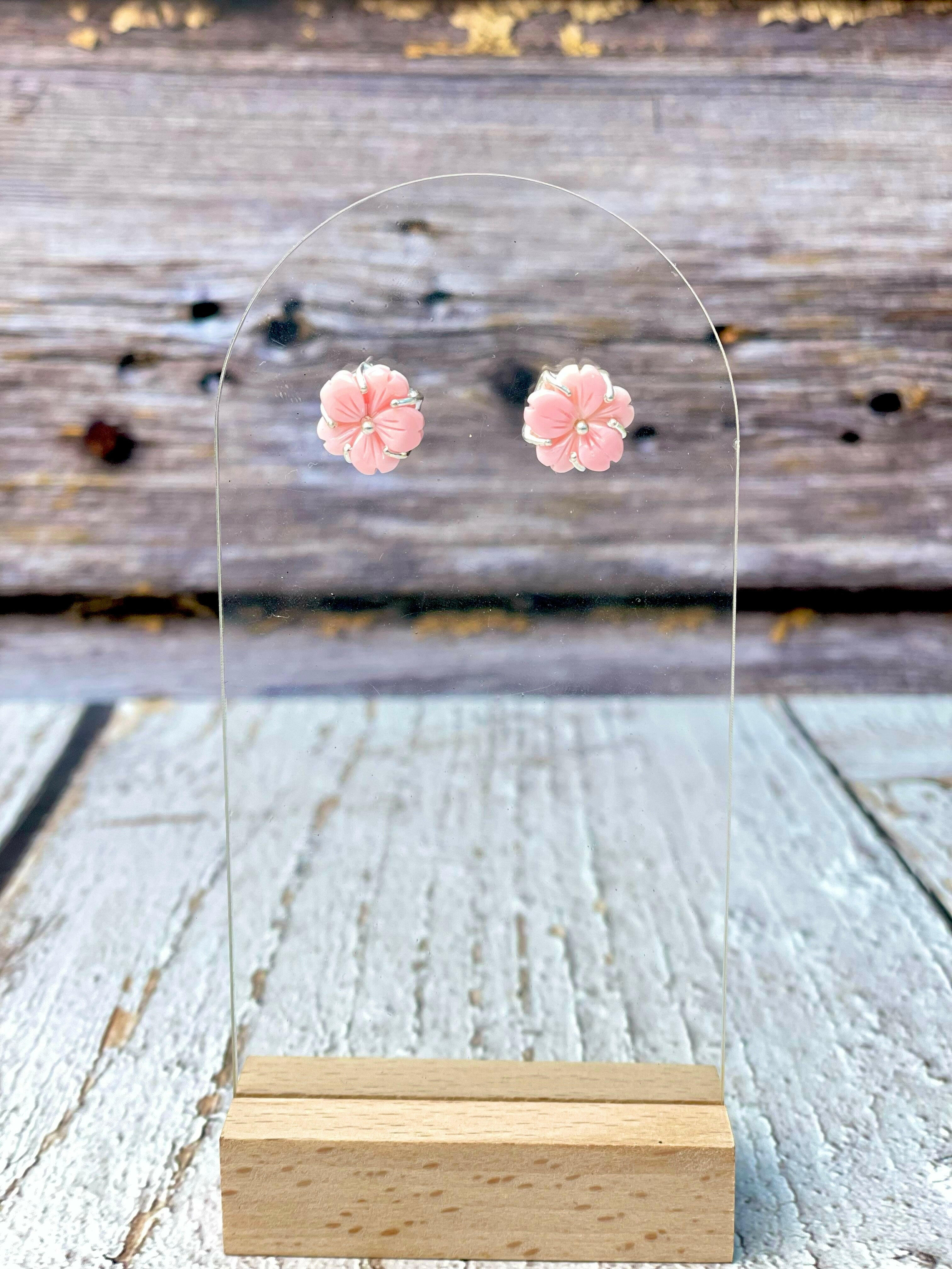 Pink Conch Floral Stud Earrings-Earrings-Krush Kandy, Women's Online Fashion Boutique Located in Phoenix, Arizona (Scottsdale Area)