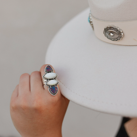 Krush Exclusive White Shell Crawler Ring-Crawler Rings-Krush Kandy, Women's Online Fashion Boutique Located in Phoenix, Arizona (Scottsdale Area)