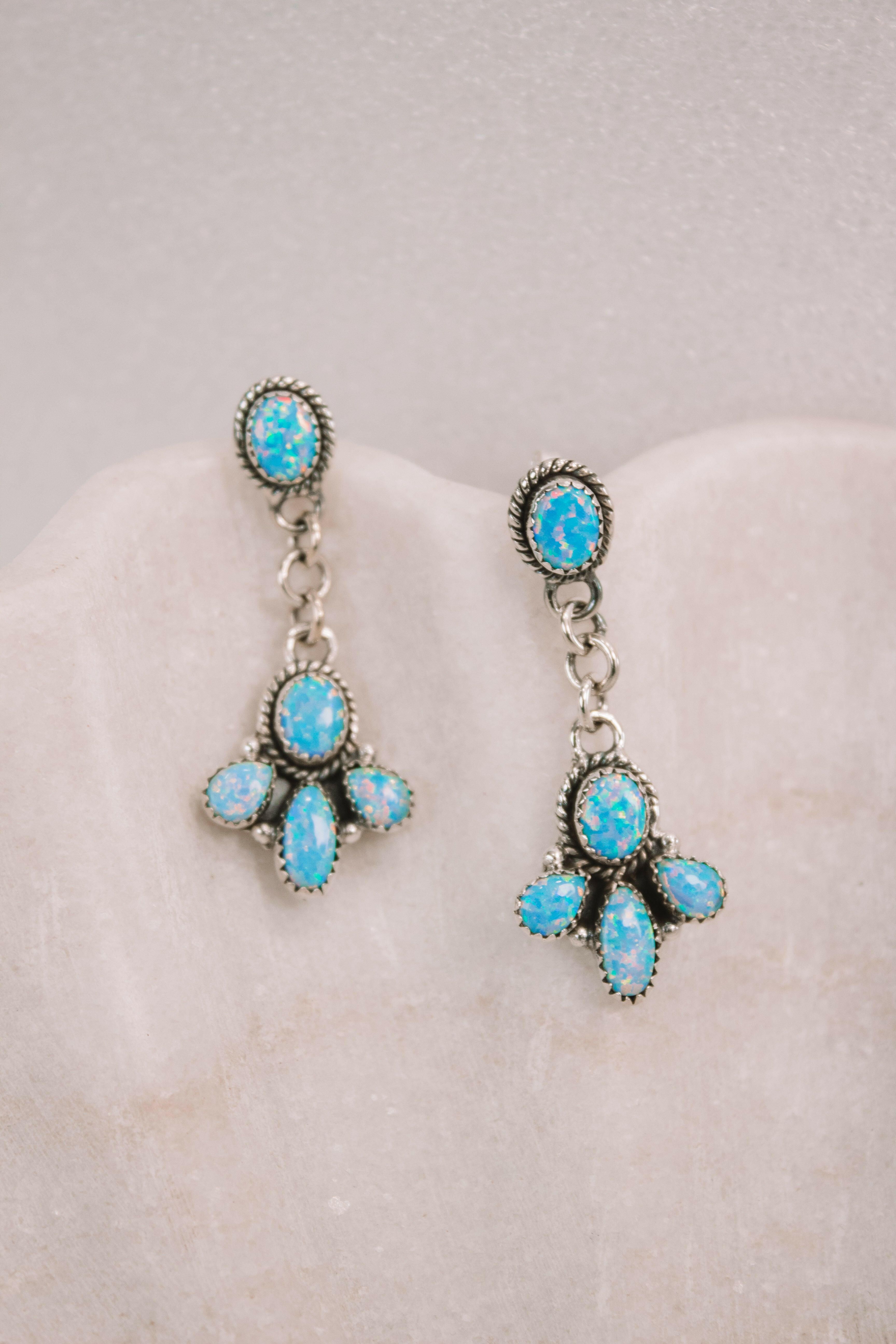 Dangle Cloved Chain Earrings-Drop Earrings-Krush Kandy, Women's Online Fashion Boutique Located in Phoenix, Arizona (Scottsdale Area)