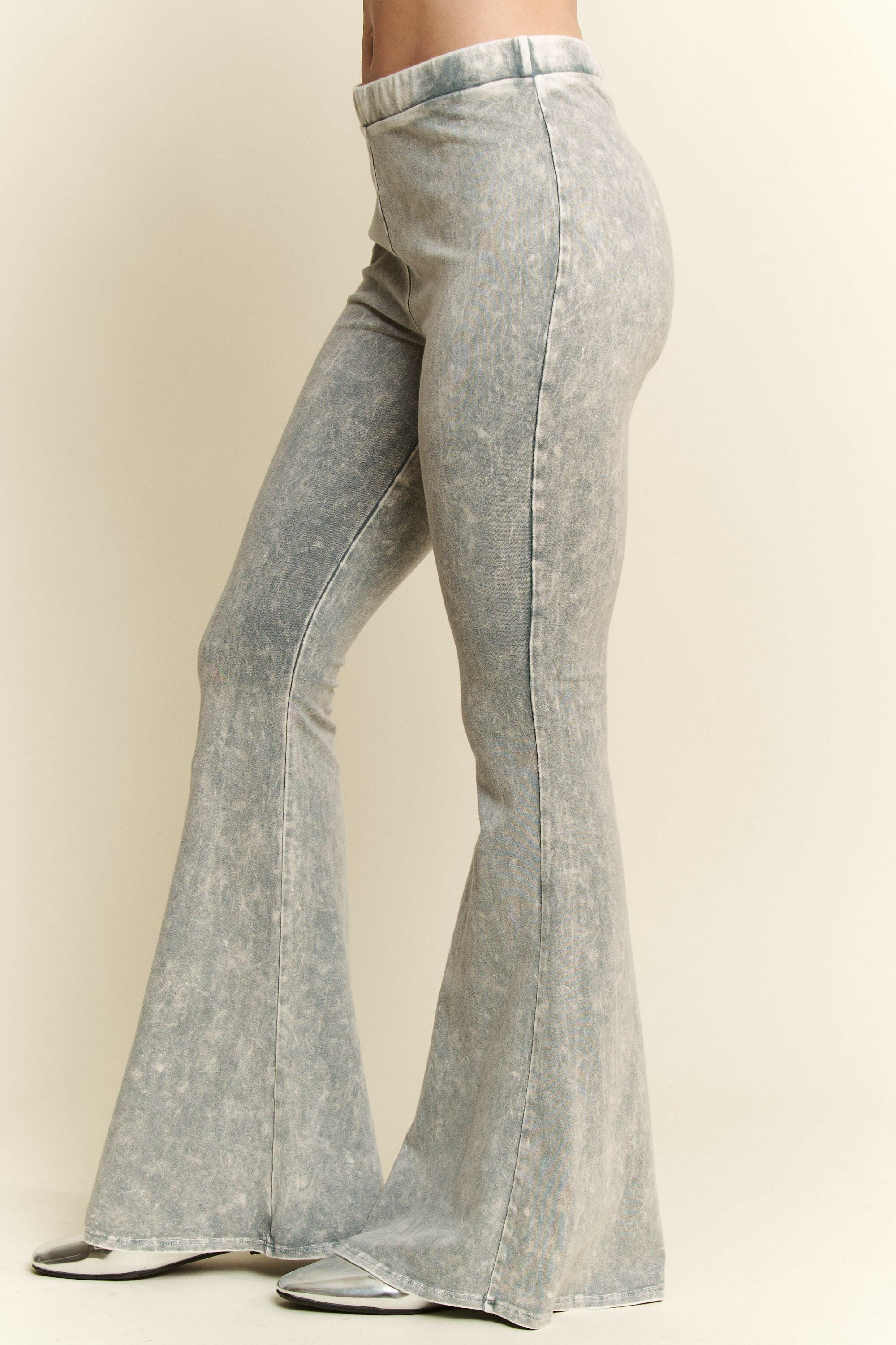 J.HER Retro Ribbed Flare Pants-Pants-Krush Kandy, Women's Online Fashion Boutique Located in Phoenix, Arizona (Scottsdale Area)