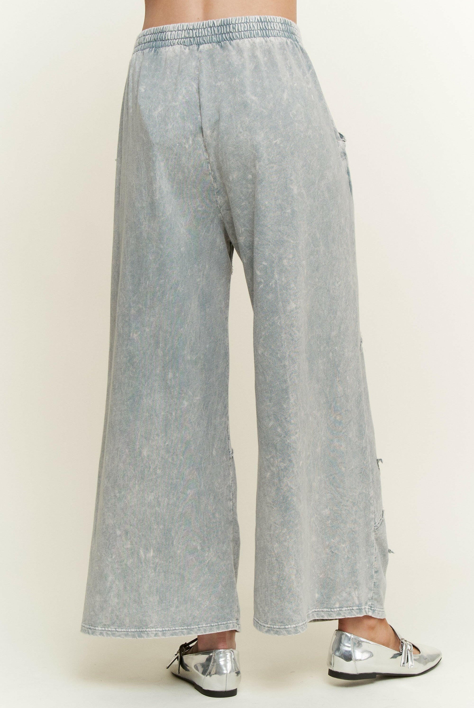 J.HER Mineral Washed Star Patch Wide Leg Cropped Pants-Pants-Krush Kandy, Women's Online Fashion Boutique Located in Phoenix, Arizona (Scottsdale Area)