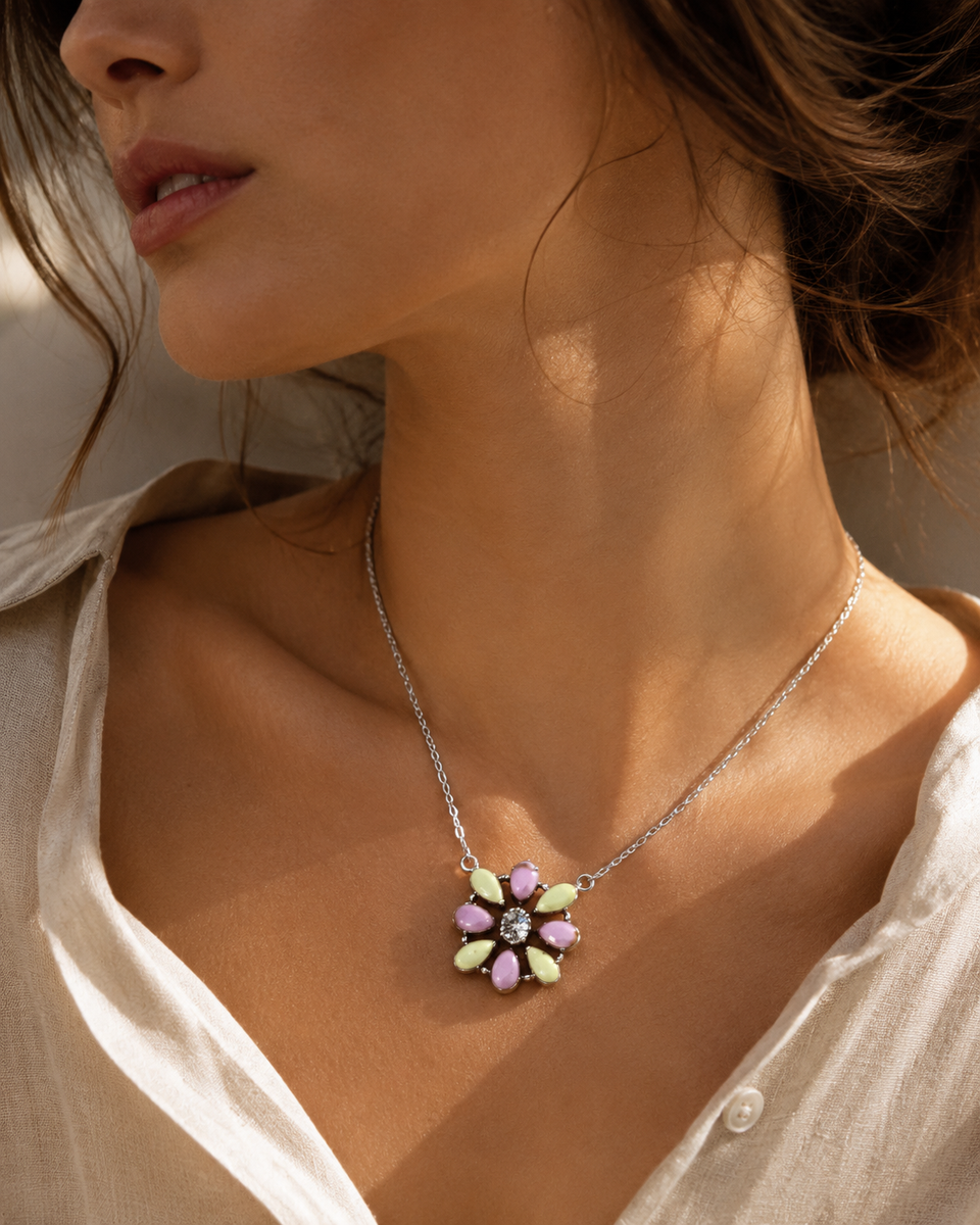S*A様 Blooming DAISY イヤリング　casaceleste Desert Daisy Necklace Collection Bag 27 – Krush Kandy