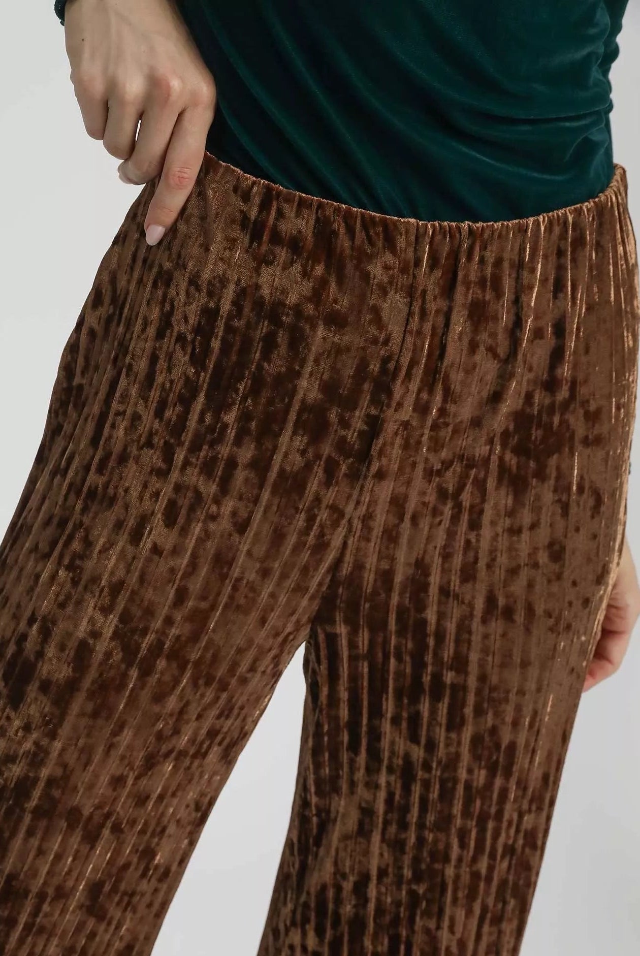 Umgee Velvet Pleated Wide Leg Pants-Pants-Krush Kandy, Women's Online Fashion Boutique Located in Phoenix, Arizona (Scottsdale Area)