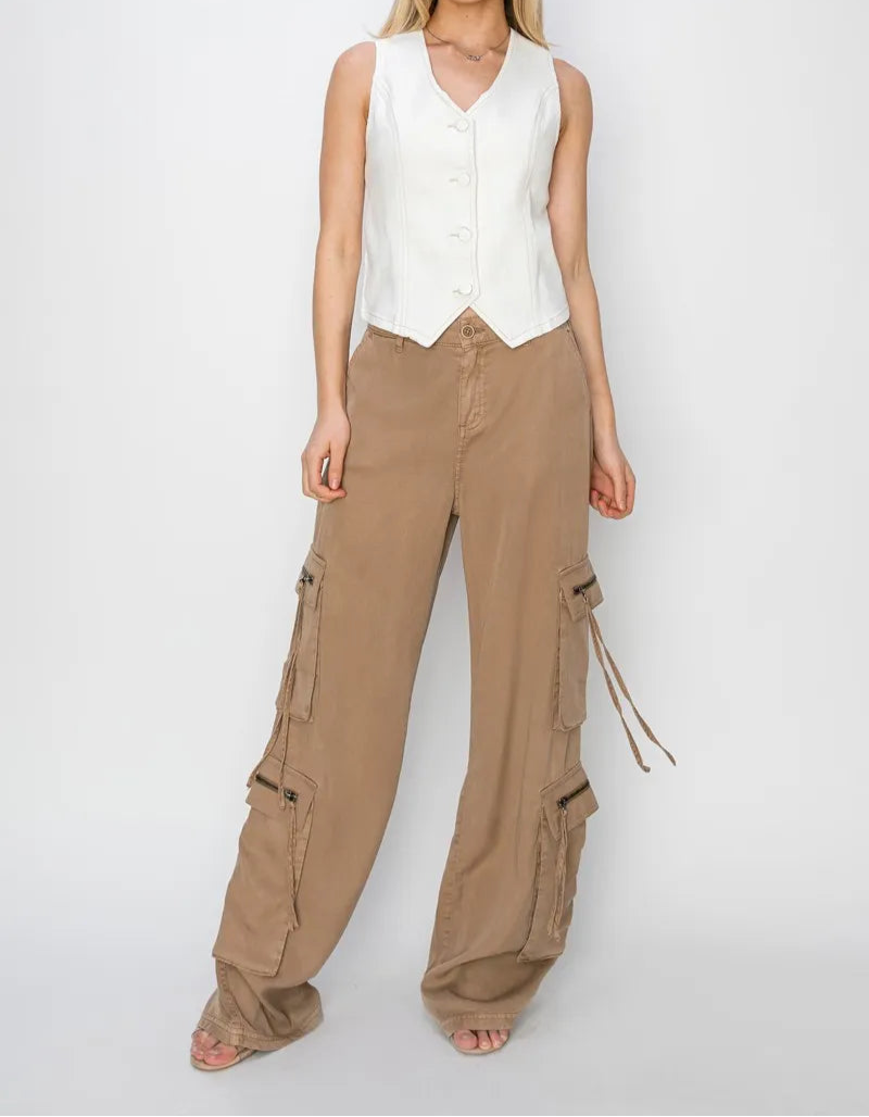 RISEN V Neck Button Down Vest-Vests-Krush Kandy, Women's Online Fashion Boutique Located in Phoenix, Arizona (Scottsdale Area)