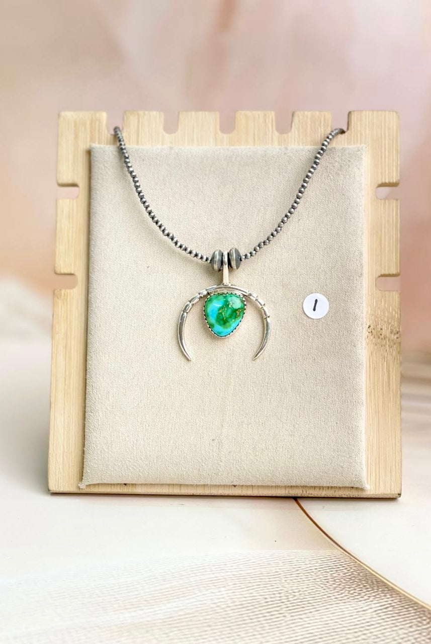 Desert Pearl Dainty Horseshoe Necklaces-Necklaces-Krush Kandy, Women's Online Fashion Boutique Located in Phoenix, Arizona (Scottsdale Area)