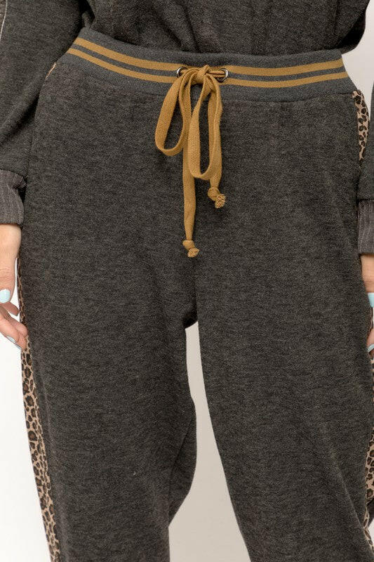 Women's Joggers with Animal Print Contrast-Joggers-Krush Kandy, Women's Online Fashion Boutique Located in Phoenix, Arizona (Scottsdale Area)