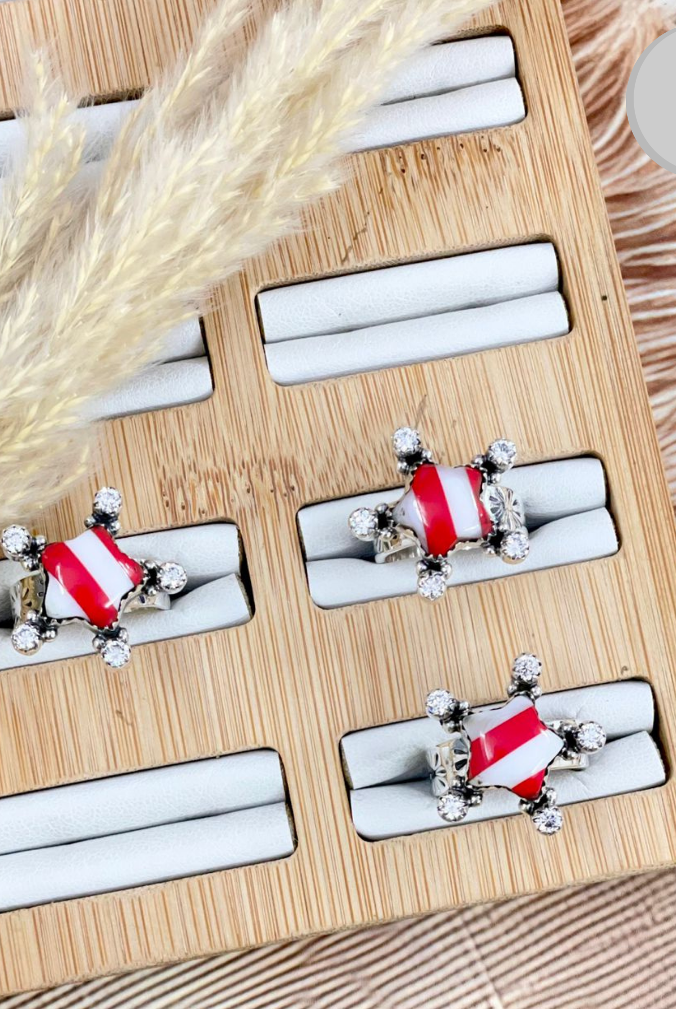 Winter's Star Stripe Ring-Ring Sizers-Krush Kandy, Women's Online Fashion Boutique Located in Phoenix, Arizona (Scottsdale Area)