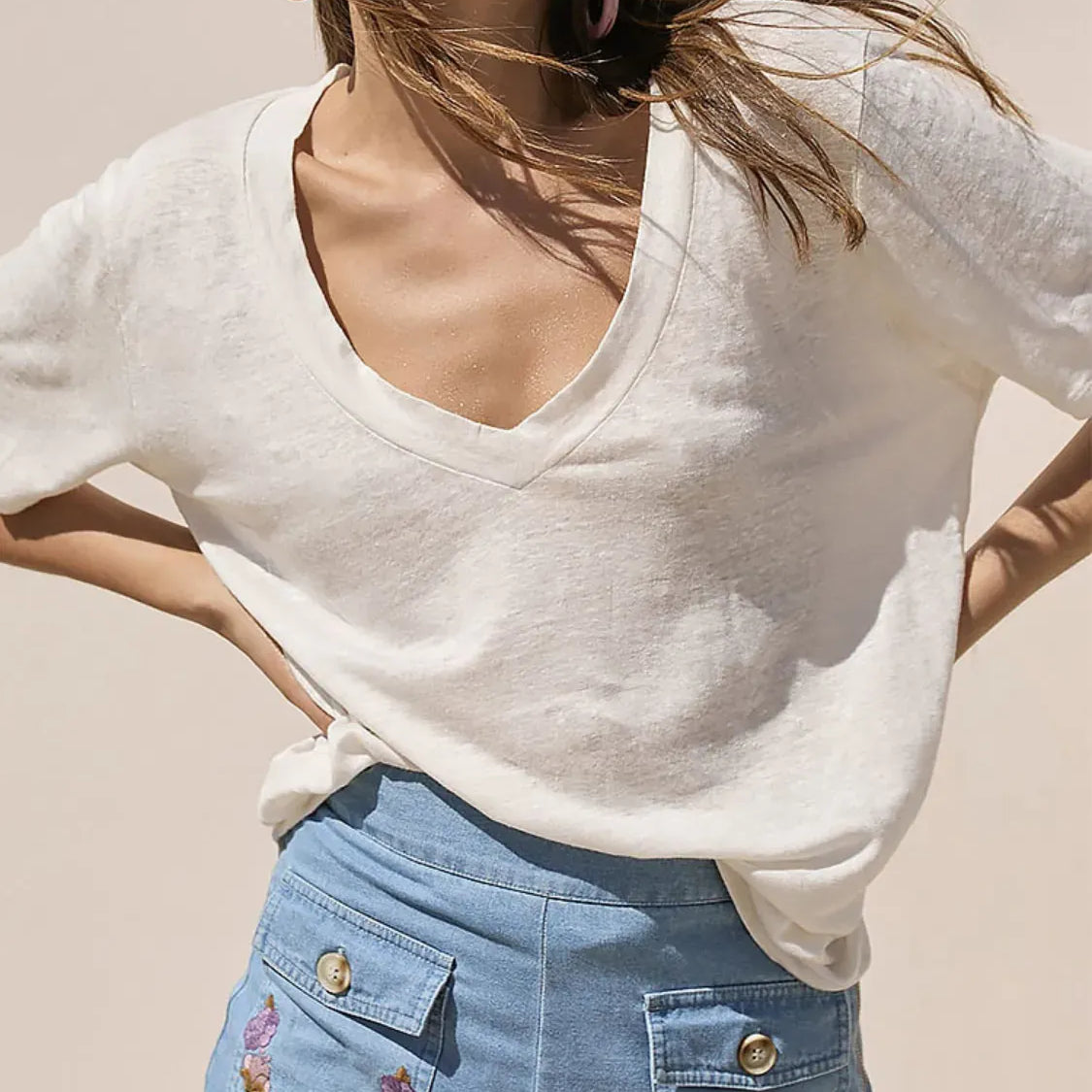 Essential V-Neck Basic Tee-Krush Kandy, Women's Online Fashion Boutique Located in Phoenix, Arizona (Scottsdale Area)