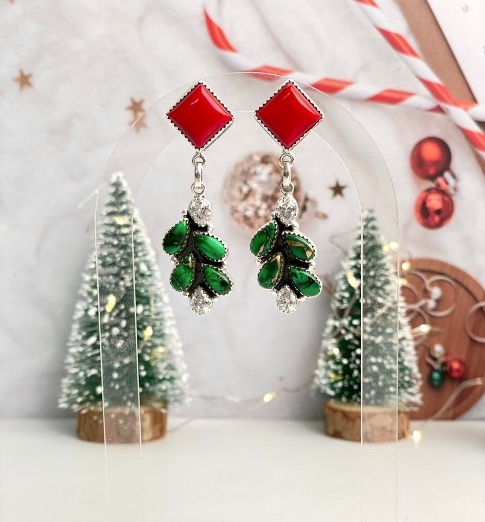Christmas in Kandyland Mistletoe Drop Studs-Earrings-Krush Kandy, Women's Online Fashion Boutique Located in Phoenix, Arizona (Scottsdale Area)
