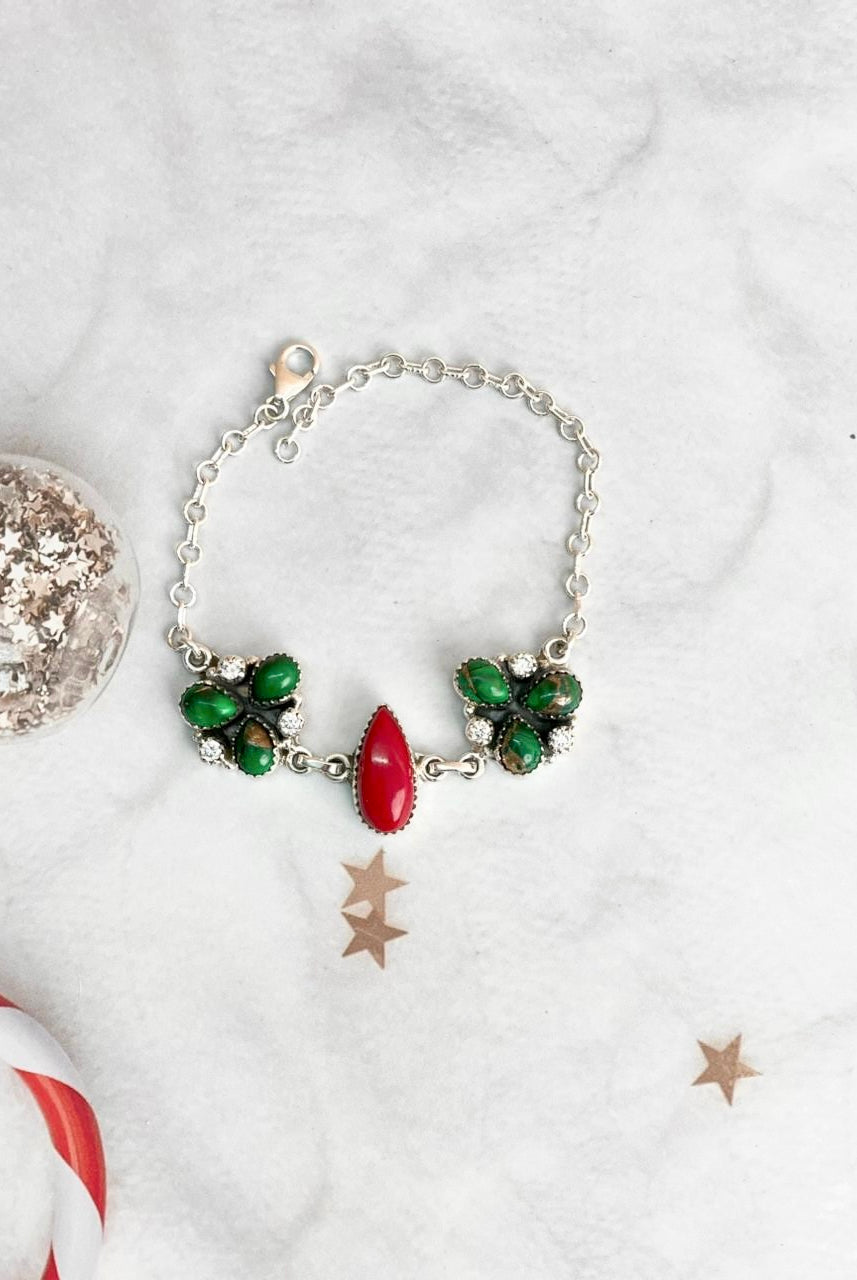 Christmas in Kandyland Mistletoe Bracelet-Bracelets-Krush Kandy, Women's Online Fashion Boutique Located in Phoenix, Arizona (Scottsdale Area)