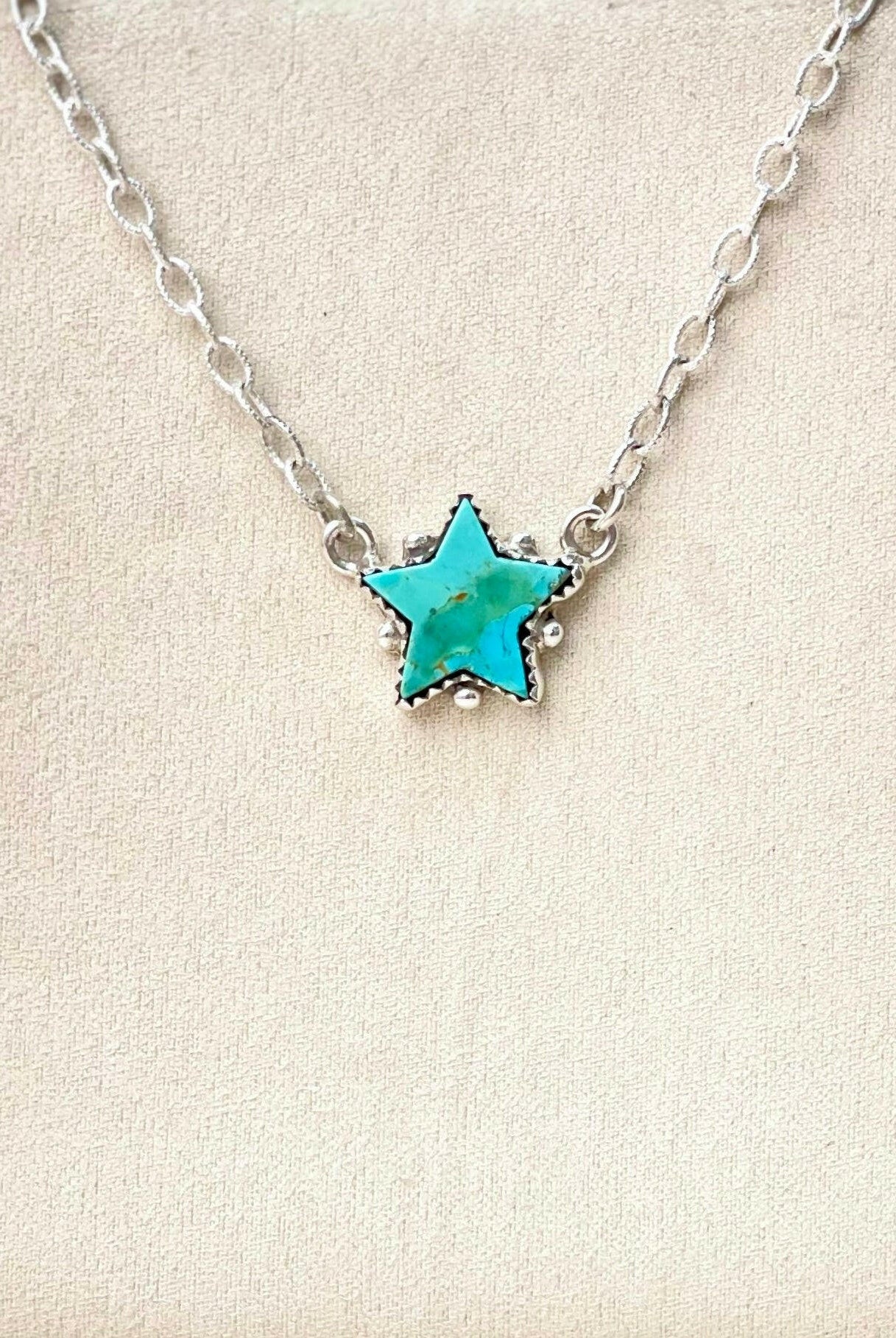 Canyon Stars Chunky Chain Necklace-Necklaces-Krush Kandy, Women's Online Fashion Boutique Located in Phoenix, Arizona (Scottsdale Area)