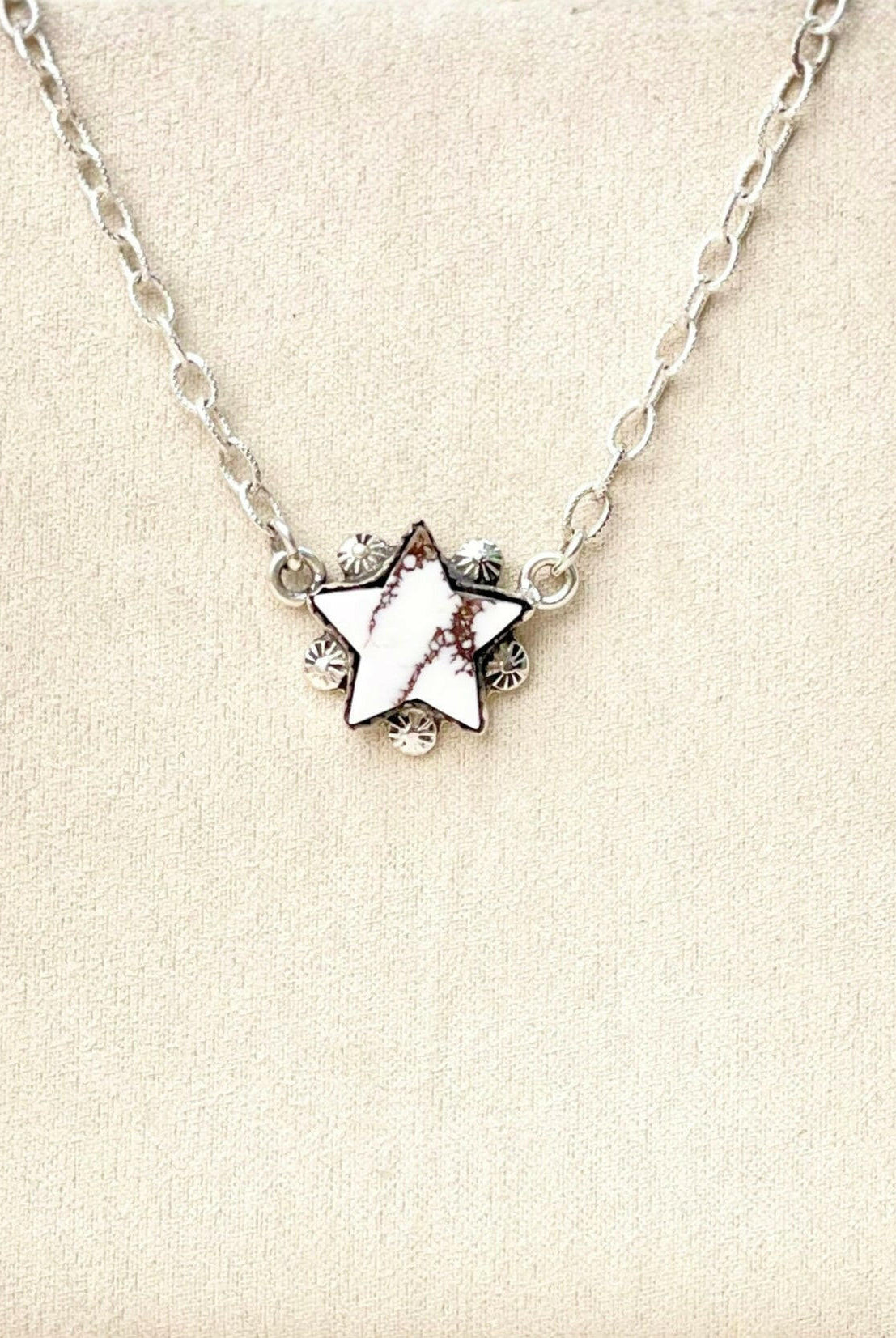 High Desert Stars Chunky Chain Necklace-Necklaces-Krush Kandy, Women's Online Fashion Boutique Located in Phoenix, Arizona (Scottsdale Area)