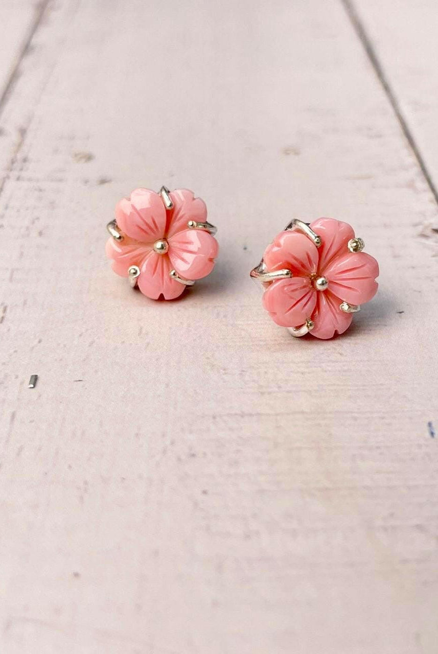 Pink Conch Floral Stud Earrings-Earrings-Krush Kandy, Women's Online Fashion Boutique Located in Phoenix, Arizona (Scottsdale Area)