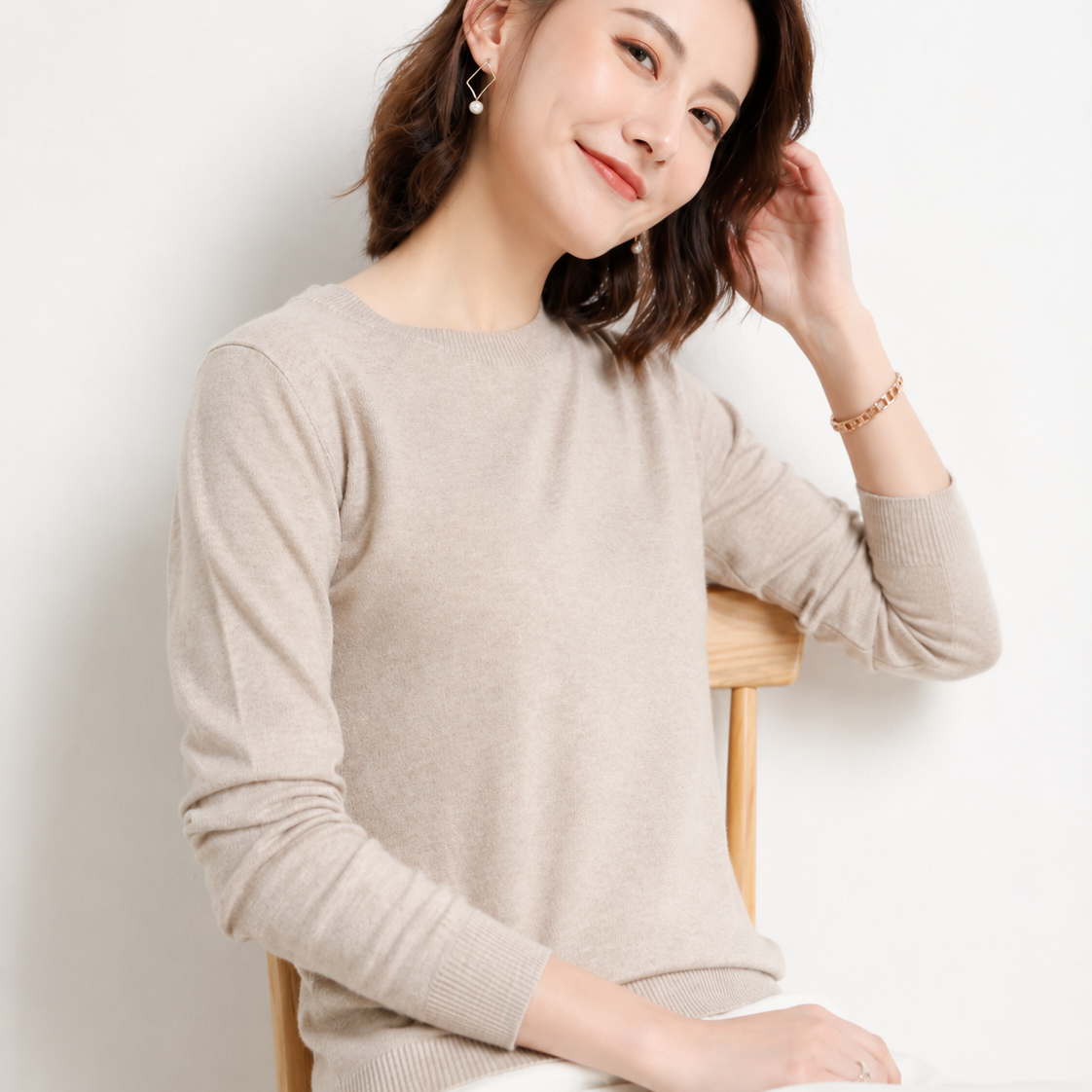 Everyday Luxe Fine Knit Pullover Sweater