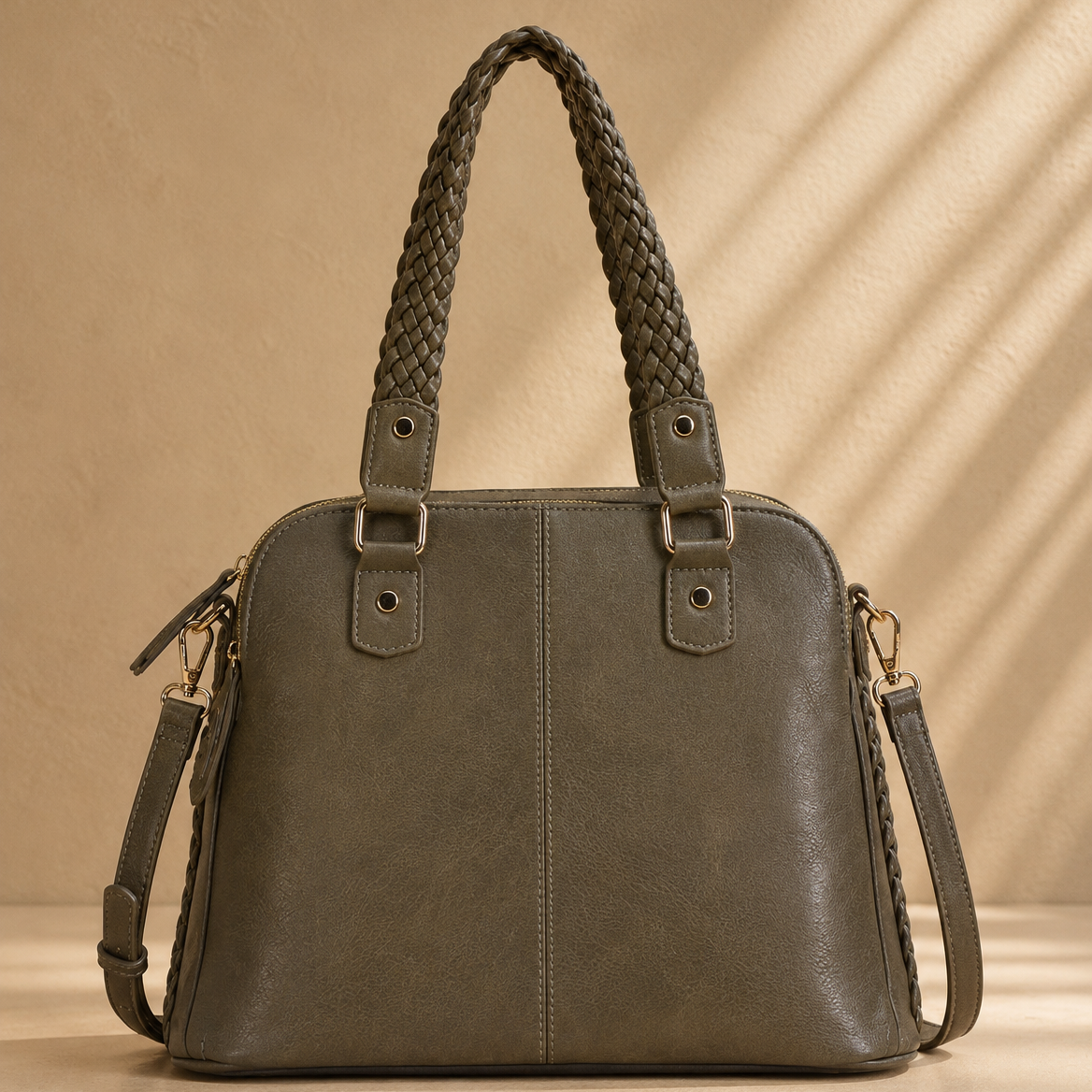 Roxanne Satchel