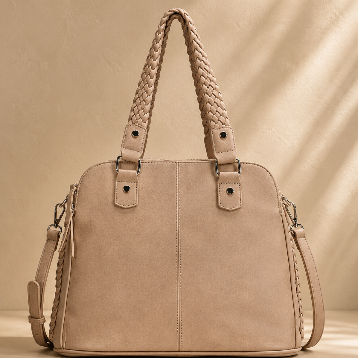 Roxanne Satchel