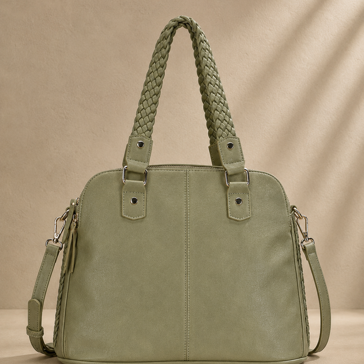 Roxanne Satchel