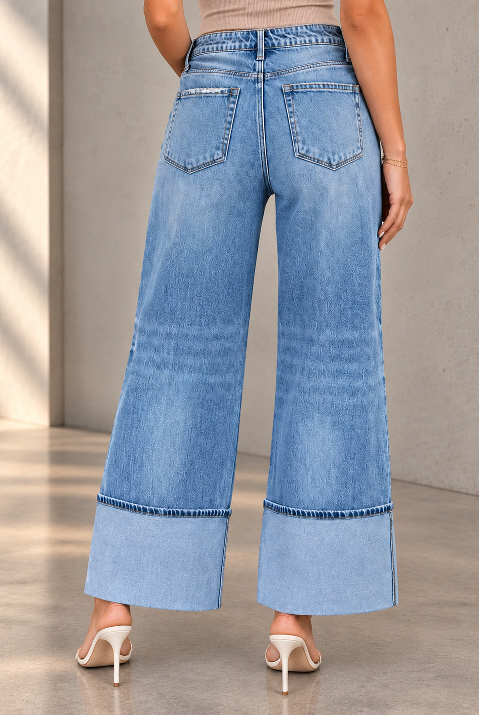 Cuffed Wide-Leg Jeans and Heels (1).png