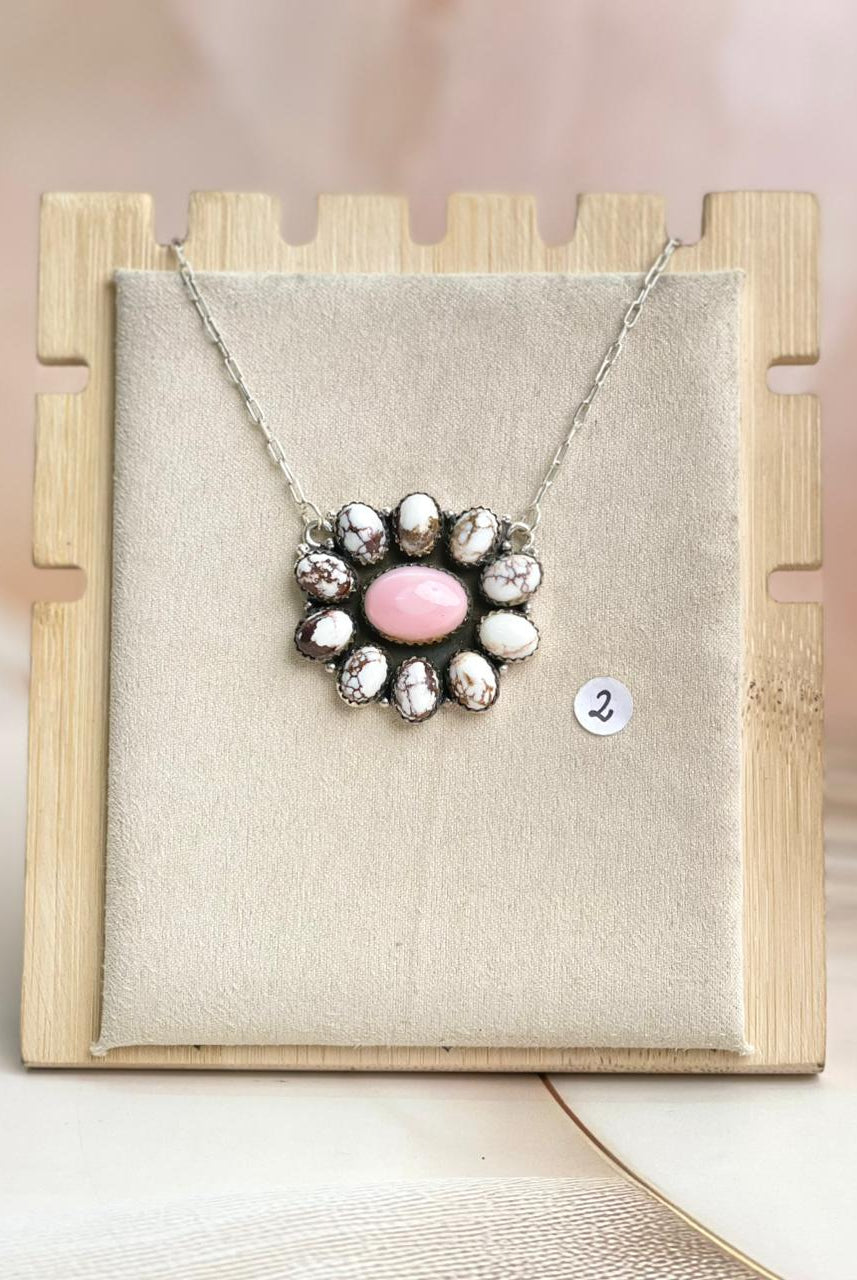 Multi Conch Daisy Necklace-Necklaces-Krush Kandy, Women's Online Fashion Boutique Located in Phoenix, Arizona (Scottsdale Area)