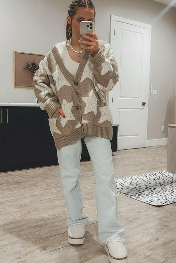 Starry Comfort: Sherpa Accent Star Oversized Cardigan-Cardigans-Krush Kandy, Women's Online Fashion Boutique Located in Phoenix, Arizona (Scottsdale Area)