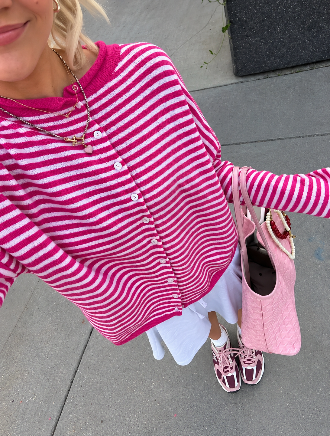 Fuchsia Stripes and Pink Tote Outfit.png