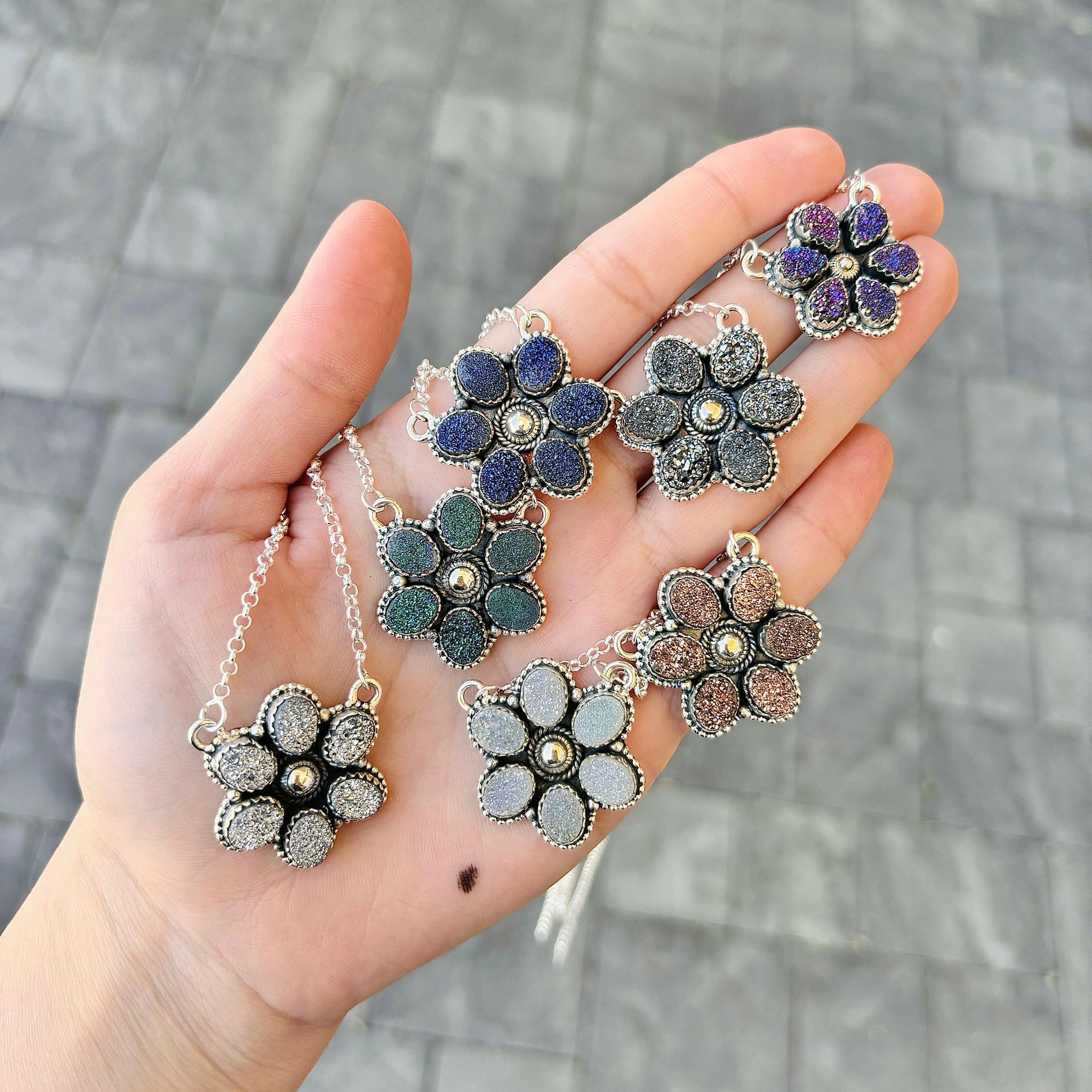 Druzy Daisy Stone Necklace-Pendant Necklaces-Krush Kandy, Women's Online Fashion Boutique Located in Phoenix, Arizona (Scottsdale Area)