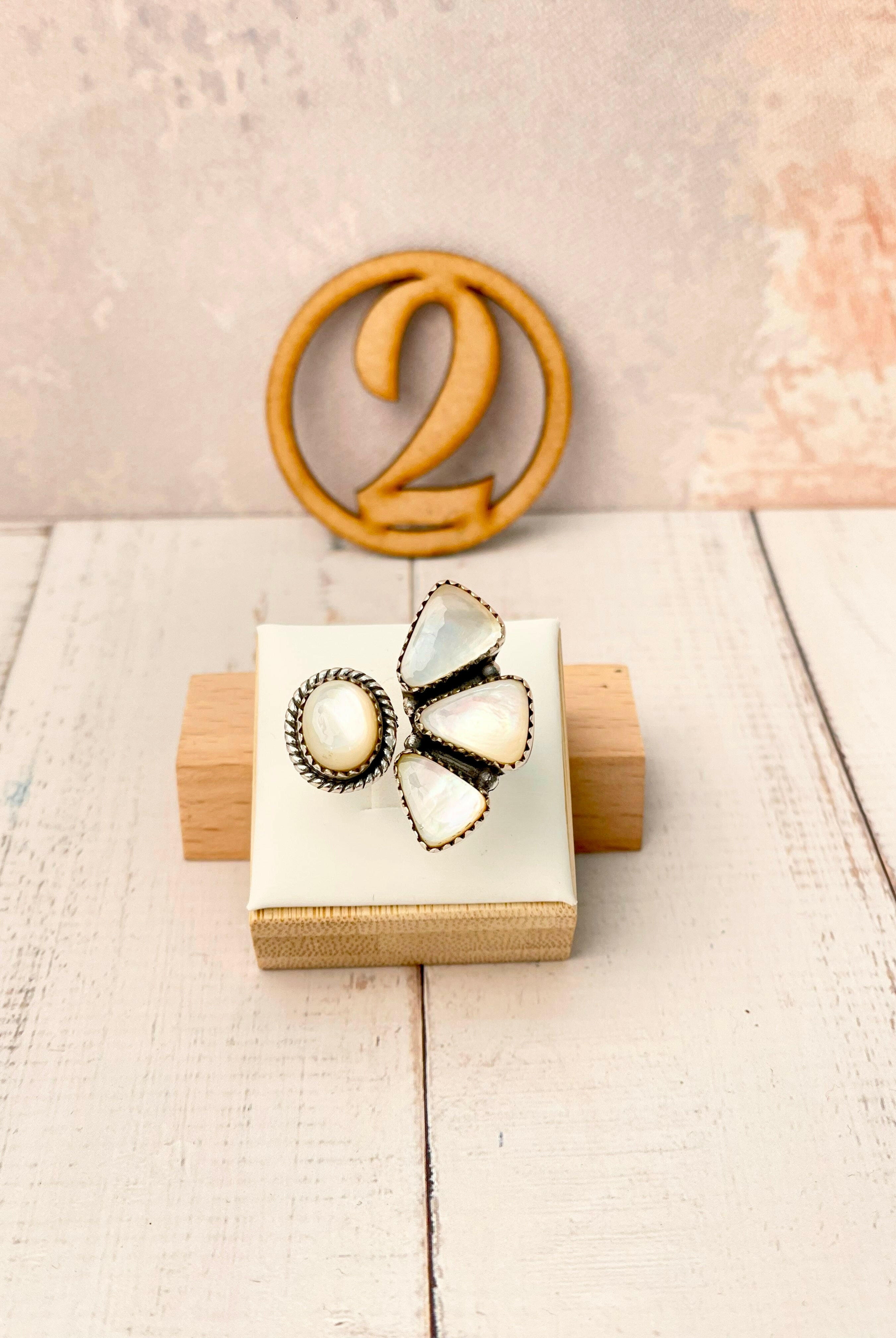 Multi White Shell Floating Ring-Rings-Krush Kandy, Women's Online Fashion Boutique Located in Phoenix, Arizona (Scottsdale Area)