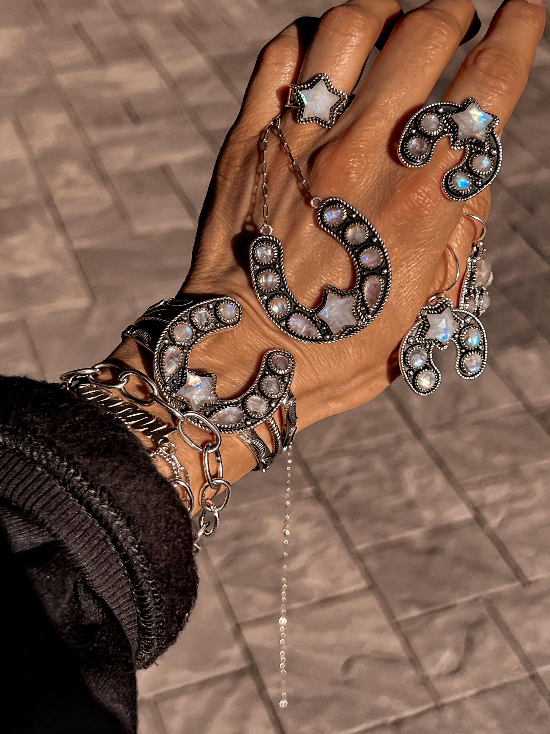 New In Town Horseshoe Stone Earrings-Drop Earrings-Krush Kandy, Women's Online Fashion Boutique Located in Phoenix, Arizona (Scottsdale Area)