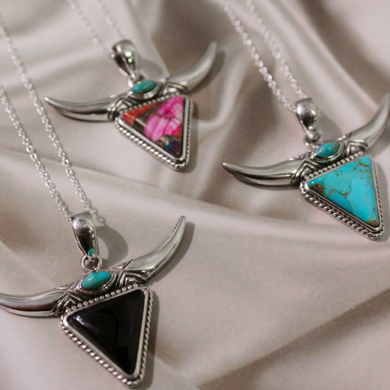 Lassie's Wild Horn Stone Necklace-Chain Necklaces-Krush Kandy, Women's Online Fashion Boutique Located in Phoenix, Arizona (Scottsdale Area)