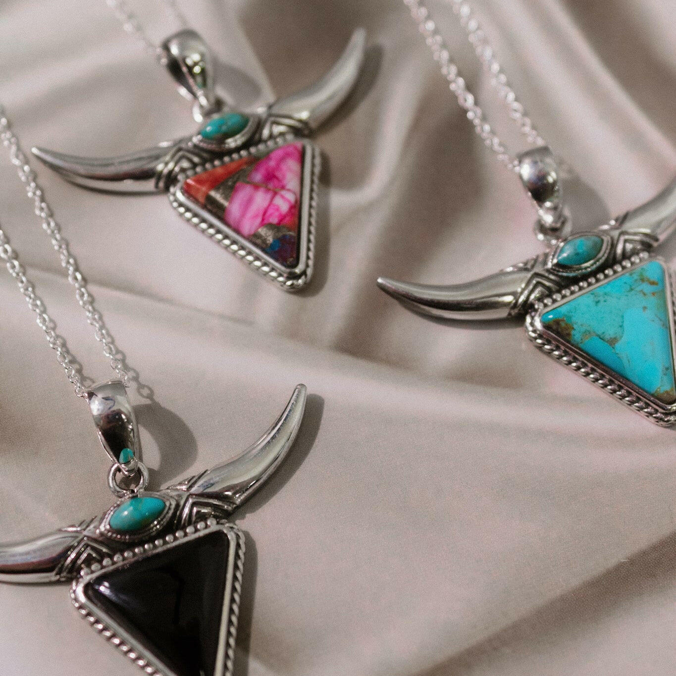 Lassie's Wild Horn Stone Necklace-Chain Necklaces-Krush Kandy, Women's Online Fashion Boutique Located in Phoenix, Arizona (Scottsdale Area)