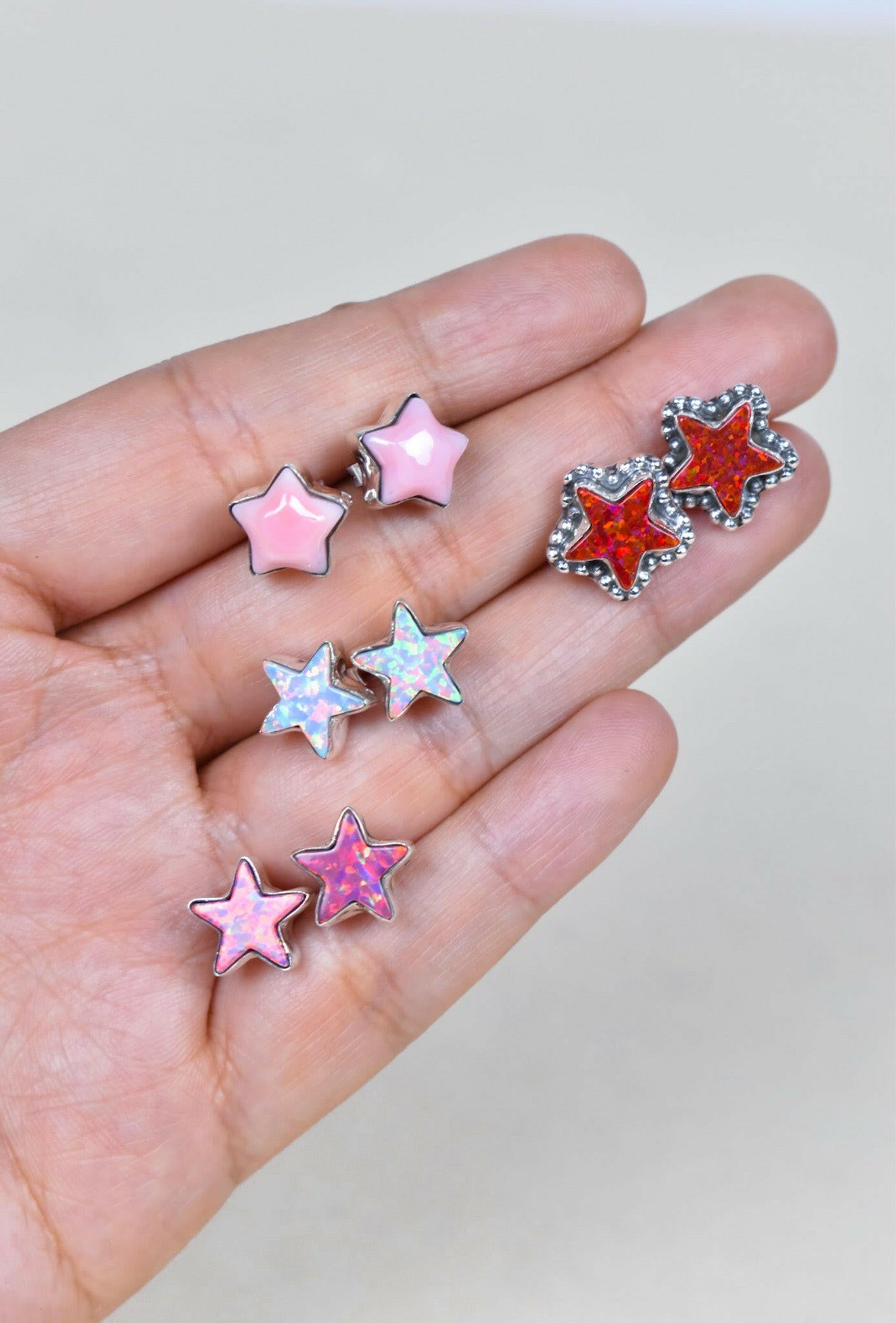 Shine Single Stone Star Stud Earring-Stud Earrings-Krush Kandy, Women's Online Fashion Boutique Located in Phoenix, Arizona (Scottsdale Area)