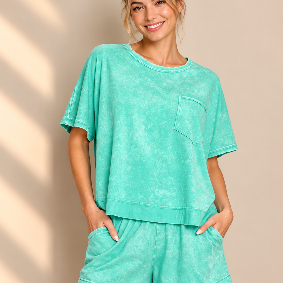 Mint Lounge Set Portrait.png