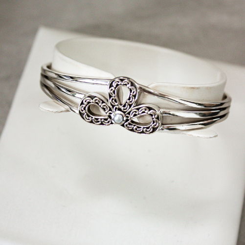 Simple Statement Sterling Bow Cuff-Chain Bracelets-Krush Kandy, Women's Online Fashion Boutique Located in Phoenix, Arizona (Scottsdale Area)