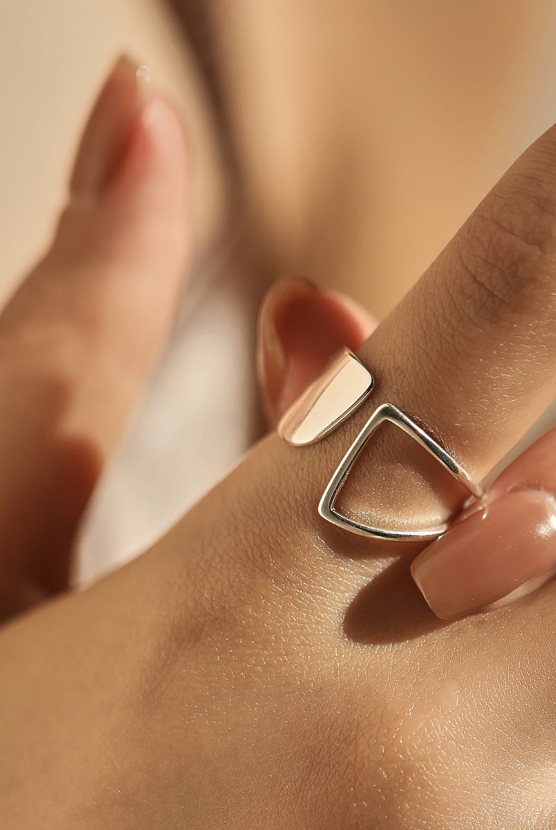 Silver Geometric Minimalist Band Ring-Ring-Krush Kandy, Women's Online Fashion Boutique Located in Phoenix, Arizona (Scottsdale Area)