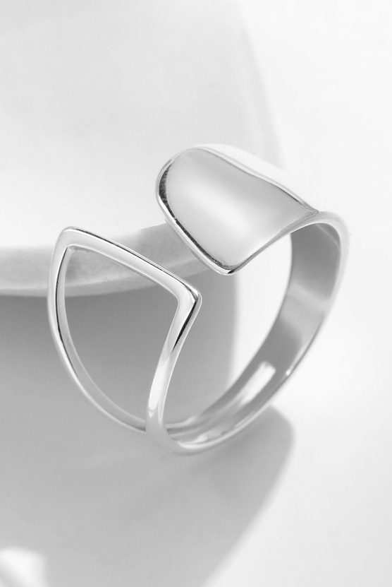 Silver Geometric Minimalist Band Ring-Ring-Krush Kandy, Women's Online Fashion Boutique Located in Phoenix, Arizona (Scottsdale Area)