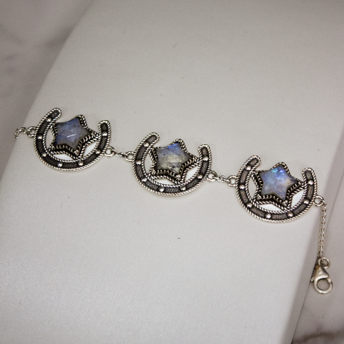 Triple Threat Horseshoe Bracelet-Chain Bracelets-Krush Kandy, Women's Online Fashion Boutique Located in Phoenix, Arizona (Scottsdale Area)