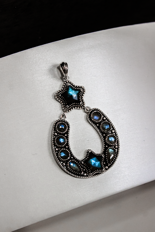 Starry Night Horseshoe Stone Pendant-Pendant Necklaces-Krush Kandy, Women's Online Fashion Boutique Located in Phoenix, Arizona (Scottsdale Area)