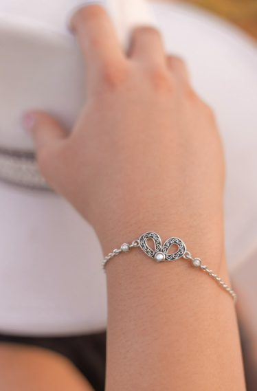 Dainty Bow Chain Bracelet-Chain Bracelets-Krush Kandy, Women's Online Fashion Boutique Located in Phoenix, Arizona (Scottsdale Area)