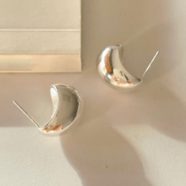 Minimalist Diced Bean Stud Earrings-Earrings-Krush Kandy, Women's Online Fashion Boutique Located in Phoenix, Arizona (Scottsdale Area)