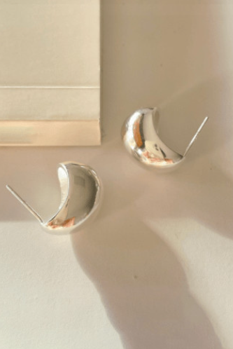 Minimalist Diced Bean Stud Earrings-Earrings-Krush Kandy, Women's Online Fashion Boutique Located in Phoenix, Arizona (Scottsdale Area)