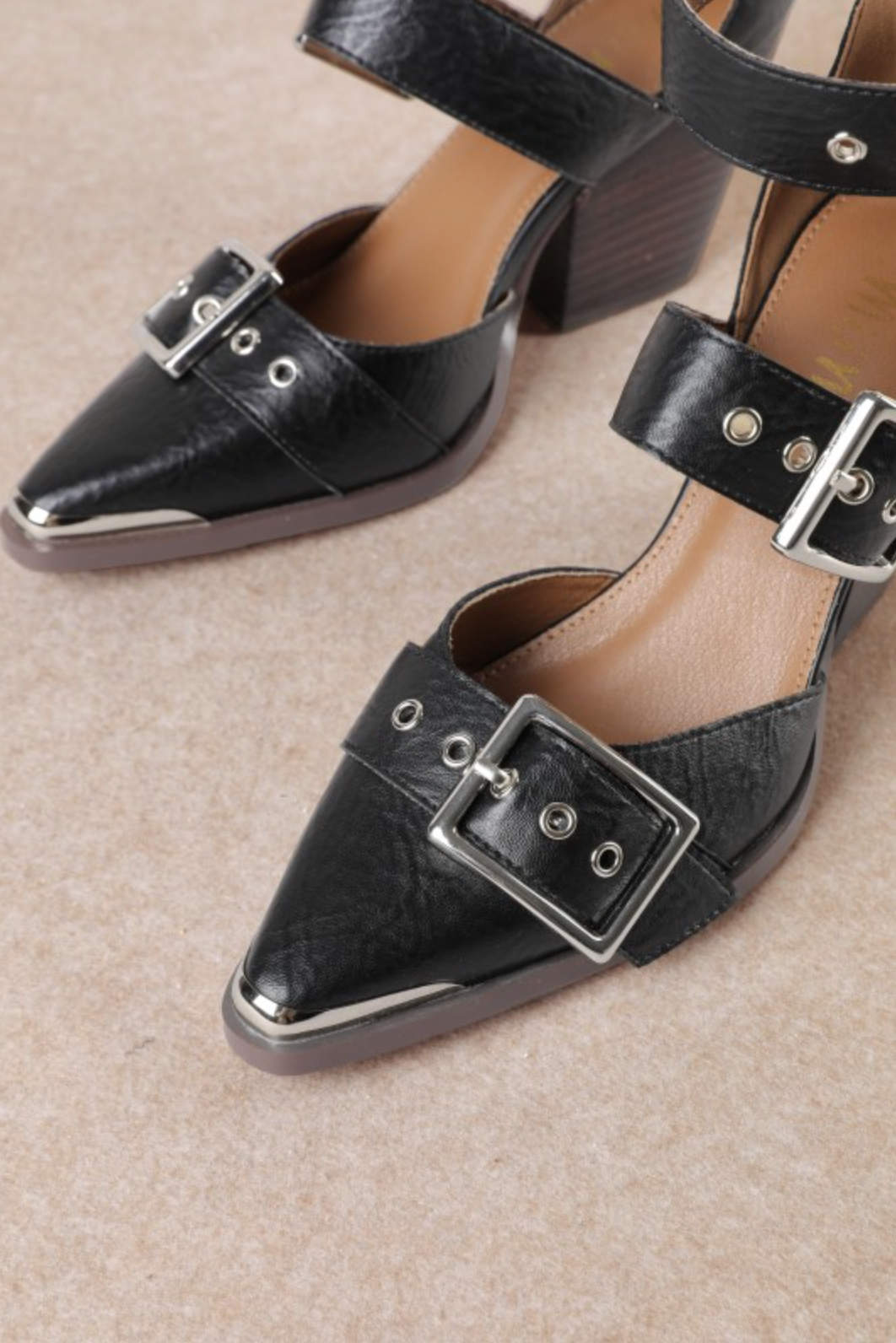 Hendrix Strappy Buckle Sandal-Sandals-Krush Kandy, Women's Online Fashion Boutique Located in Phoenix, Arizona (Scottsdale Area)