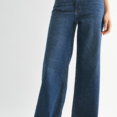 The Flirt Fit Full Length Straight Denim Jeans