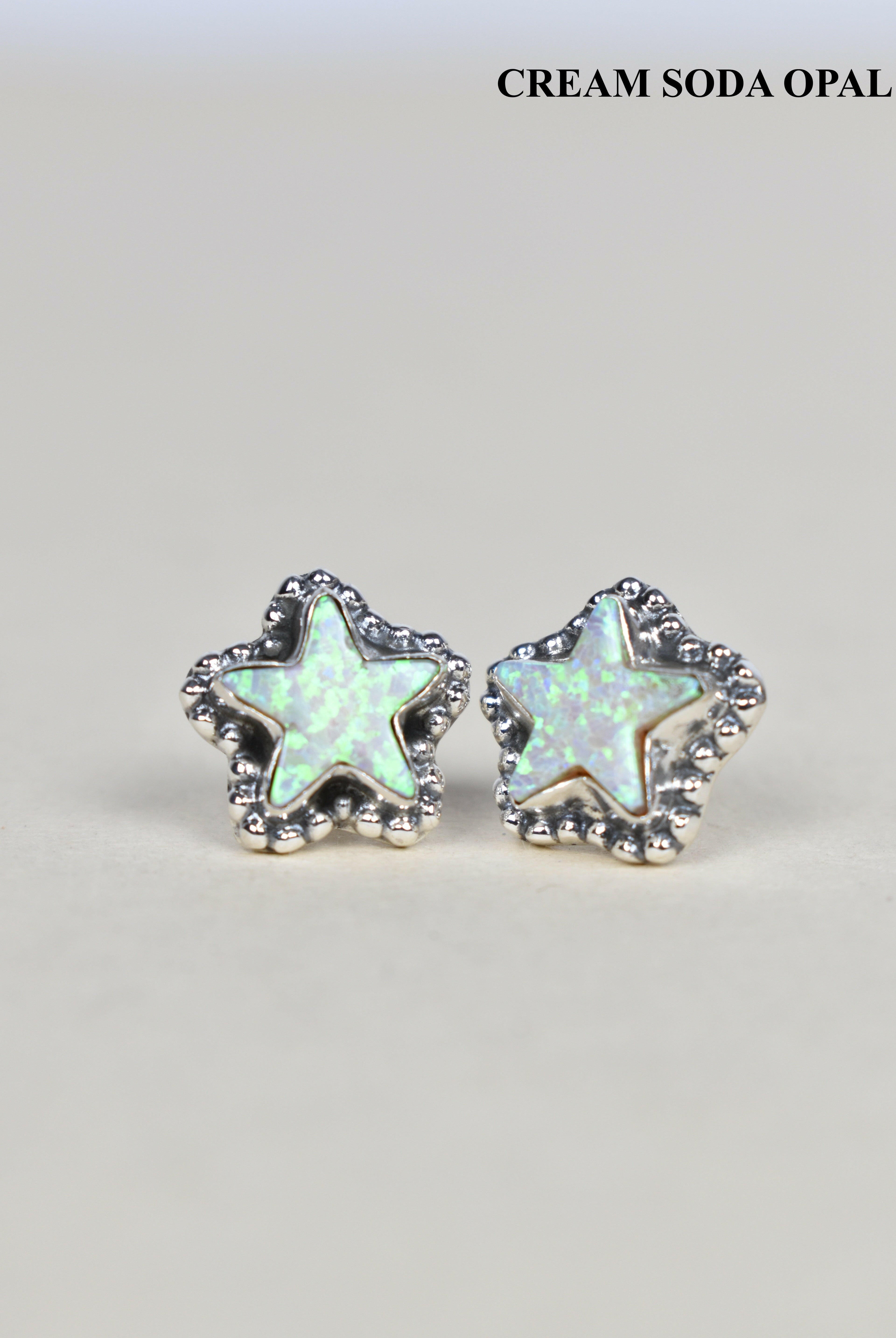 Shine Single Stone Star Stud Earring-Stud Earrings-Krush Kandy, Women's Online Fashion Boutique Located in Phoenix, Arizona (Scottsdale Area)